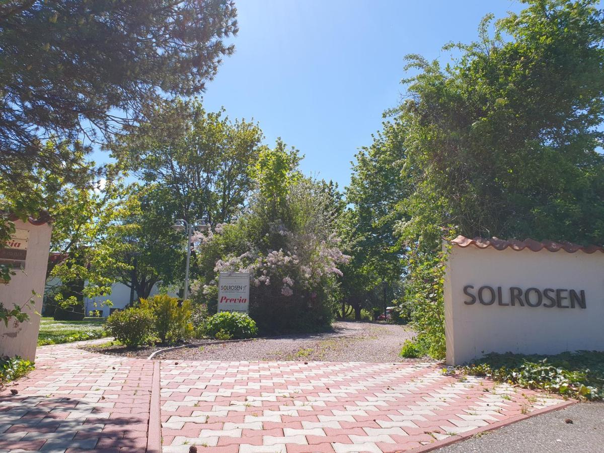 Solrosen I Simrishamn - Oesterlen Luaran gambar