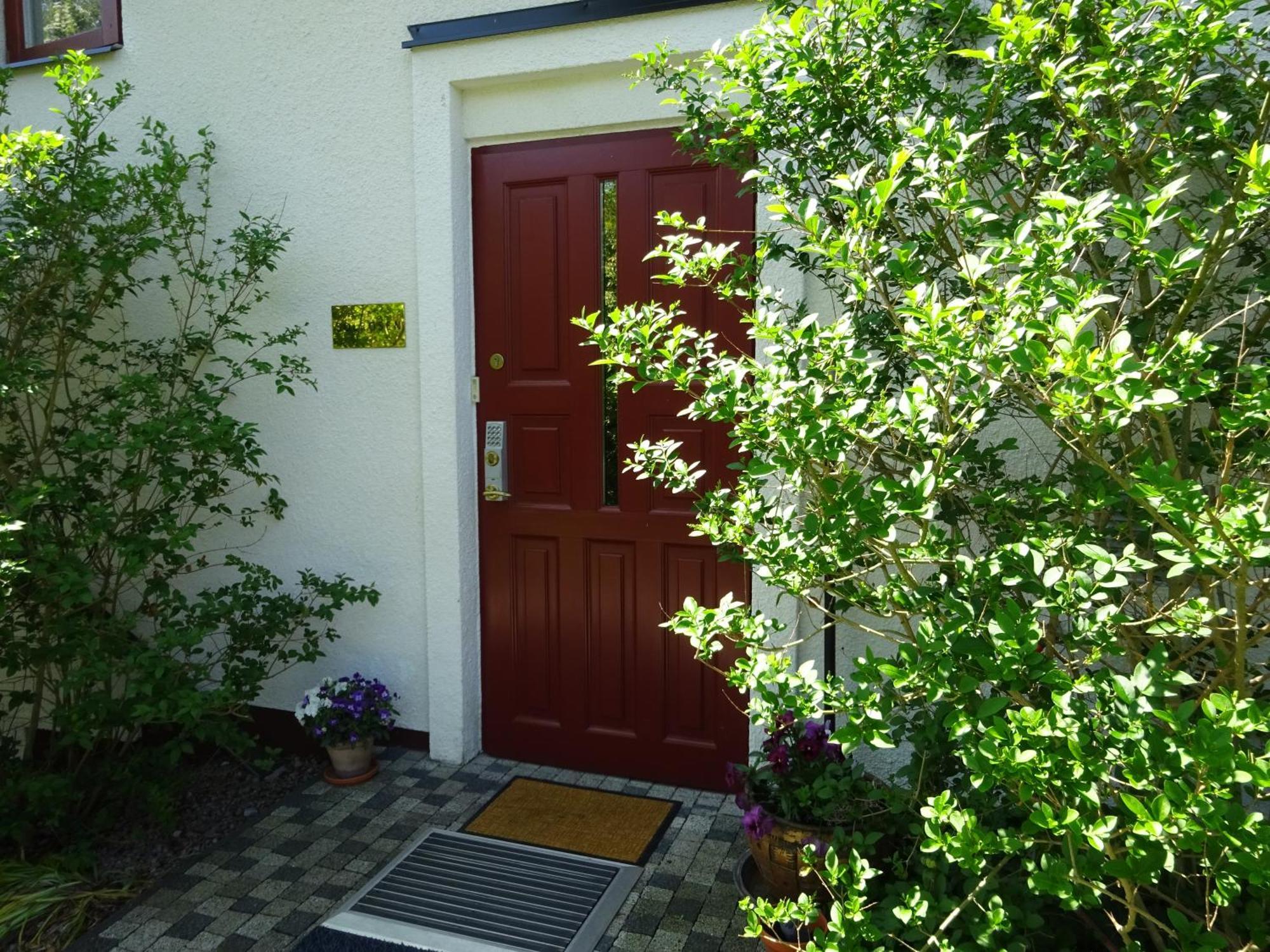 Solrosen I Simrishamn - Oesterlen Luaran gambar